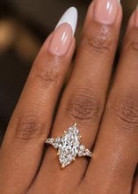 Load image into Gallery viewer, Design reference: marquise diamond ring on the hand