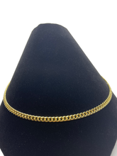 Load image into Gallery viewer, Cuban Link 22&quot; Chain Necklace in 14k Gold
